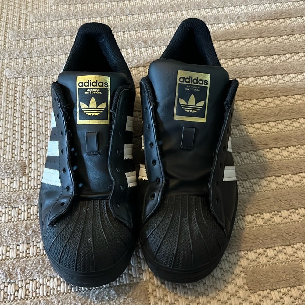 Kids size 7 hard shell Adidas